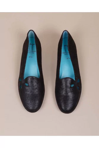 Leather ballerinas with cut out design on the upper