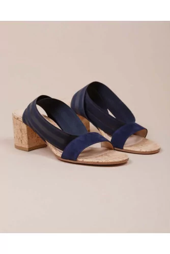 Leather sandals with elastic strap