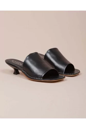 Mules en cuir de veau bande large 45