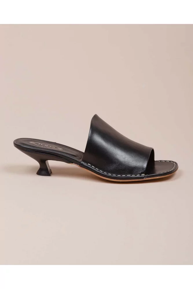 Calf leather mules with large band 45