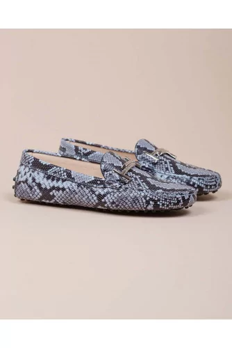 Doppia T - Mocassins en cuir imprimé python avec picots en gomme