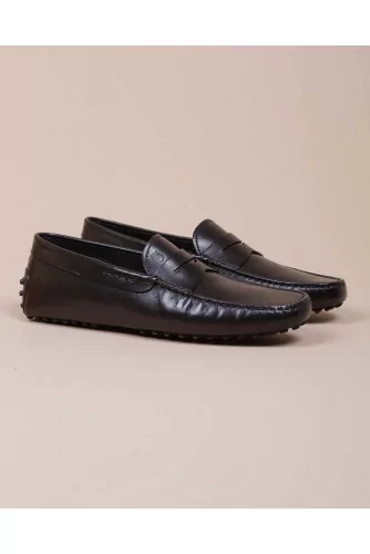 Mocassins en cuir de veau souple avec picots en gomme