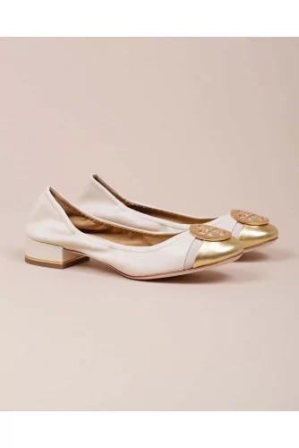 Ballerine Tory Burch "Minnie Cap-Toe Ballet" beige/or talon 25 mm