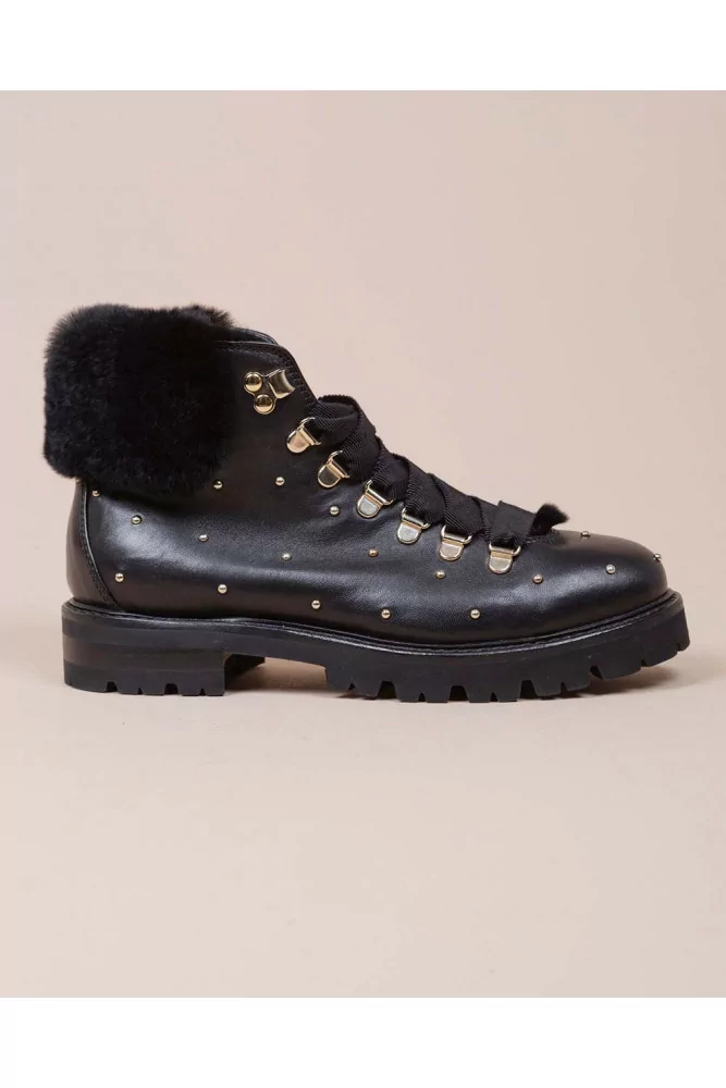 Leather boots with fur inner lining and metal studds