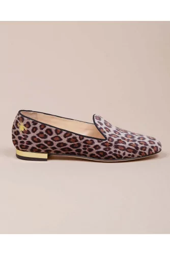 Velvet moccasins with leopard print