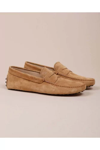 Gomini - Suede moccasin with decorative penny strap