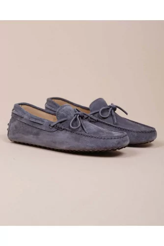 Natural leather moccasins with decoratives shoelaces