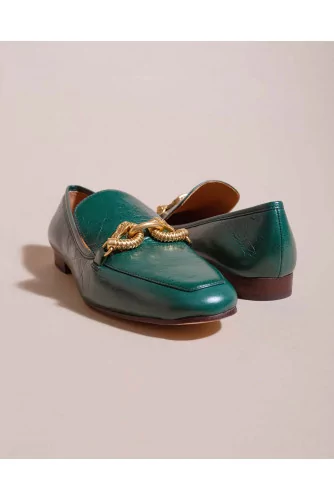 Mocassins en cuir frippé avec morse hippocampe en métal 20