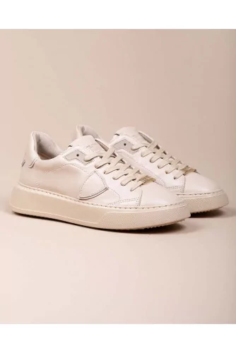 Temple - Leather sneakers with metal plate on shoelaces