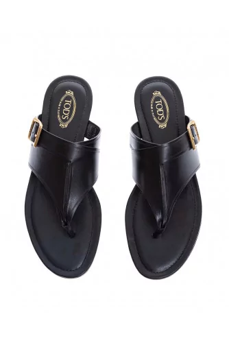 Calf leather toe thong sandals with buckle