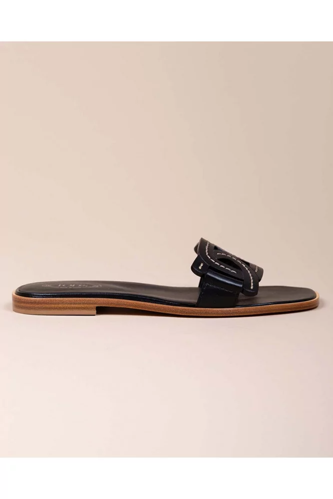 Nappa leather flat mules with link design