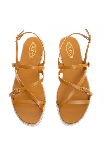 Calf leather flat sandals with soft straps