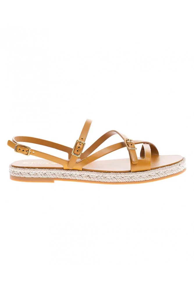 Calf leather flat sandals with soft straps