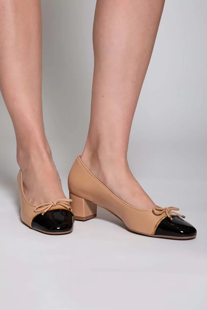 stuart weitzman patent leather