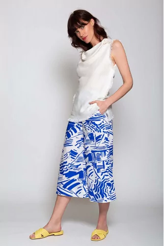 Cotton trousers with beach umbrella print