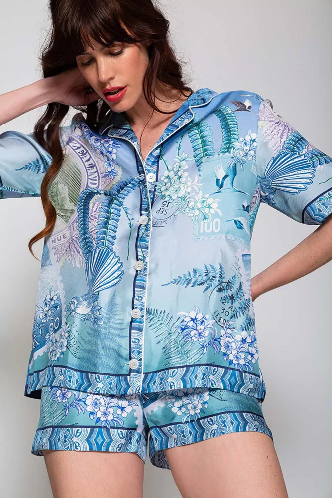 For Restless Sleepers - Chemise en soie imprimé timbre MC bleu S