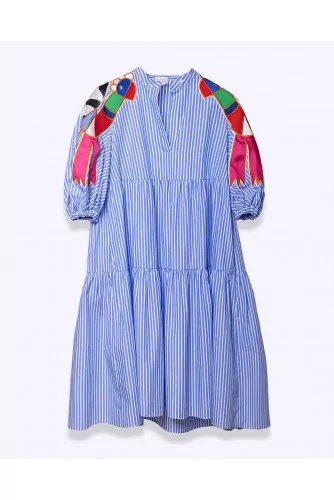 Large cotton dress with puffy sleeves