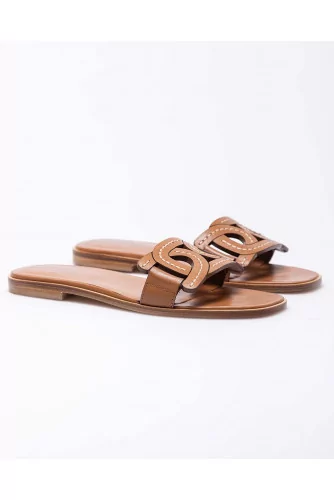 Nappa leather flat mules with link design