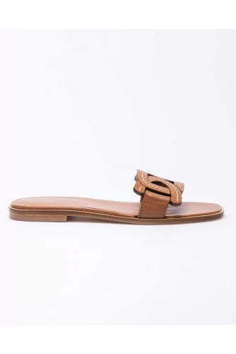 Nappa leather flat mules with link design