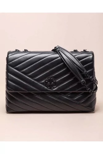 Keira - Leather quilted bag with chain