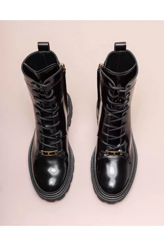 Rangers - Leather low boots with laces and zipper