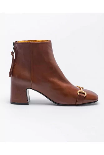 Bottines en cuir avec mors 60