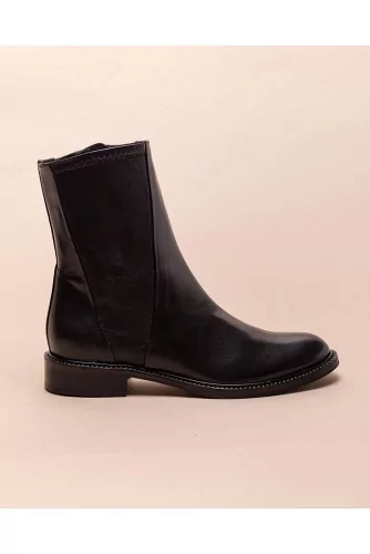 Leather low boots with round toe 20