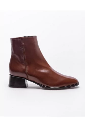 Leather low boots with round toe 45