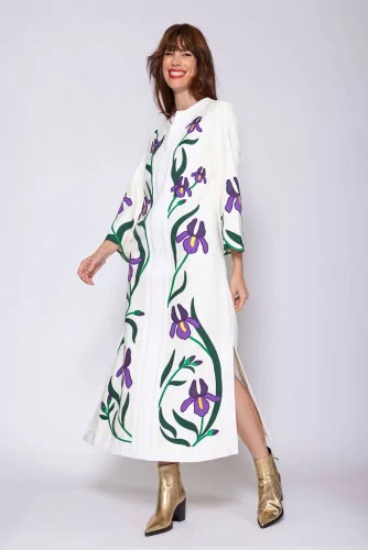 Caftan en lin avec applications brodées