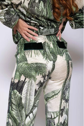 Crepe and silk outfit with jungle print