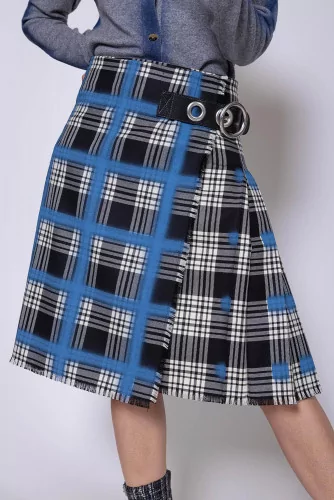 Wool and crepe Scottish kilt with belt