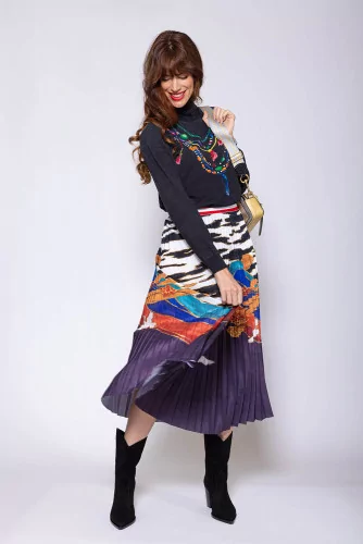 Polyester pleated skirt with print