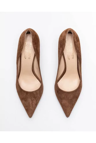 Suede pumps 80