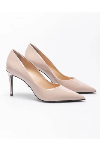 Patent leather pumps 80