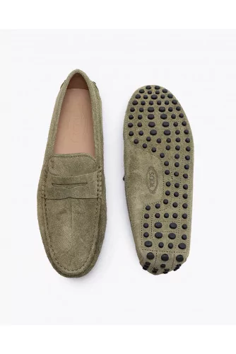 Gommino - Split leather moccasins with decorative tab