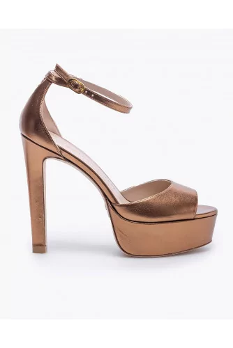 Heeled nappa leather sandals with flanges