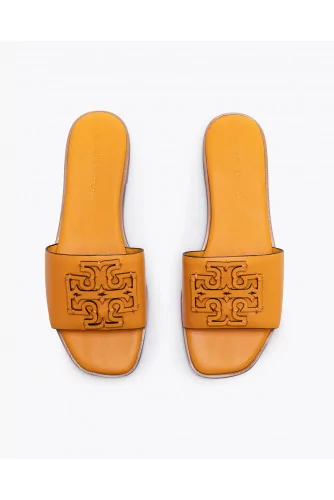 Calf leather mules with logo