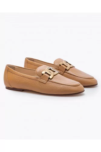 Nappa leather moccasins with metal chain