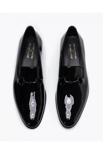 Varnished leather slip-ons with metallic bit