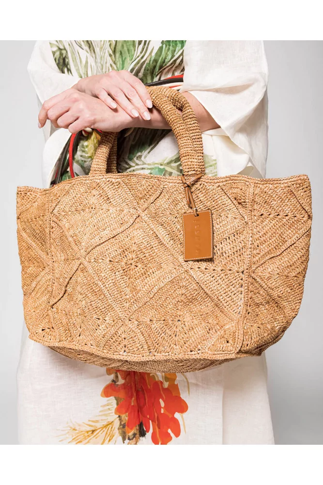 Sac cabas en raphia tressé avec design losanges