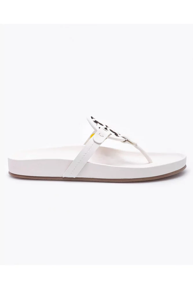 Toe thong sandals with leather logo