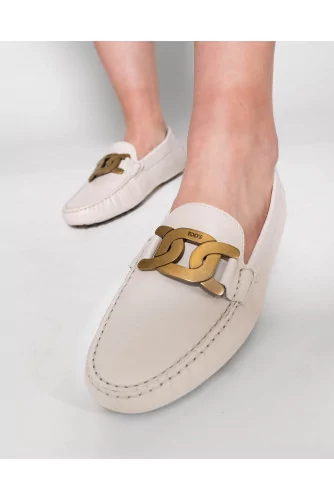 Gommino - Leather moccasins with metal chain