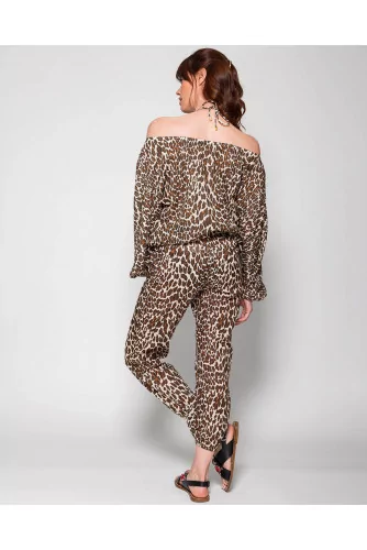 Cotton veil top and trousers with leopard print