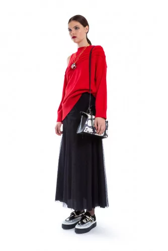 Pull Miharayasuhiro rouge manches longues avec une épaule ouverte pour femme