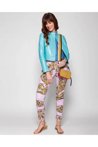 Skinny denim jeans with Garland print