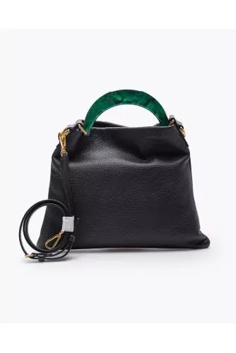 Trapeze-shaped grained leather bag with bakelite handle