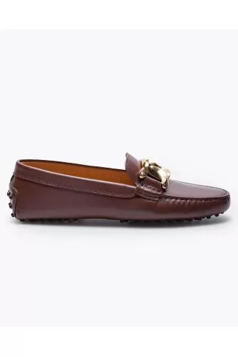 Gommino - Leather moccasins with decorative link chain