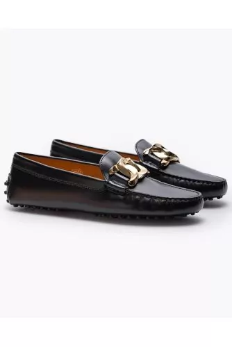 Gommino - Leather moccasins with decorative link chain