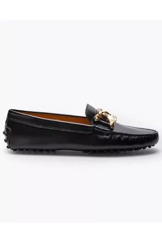 Gommino - Leather moccasins with decorative link chain