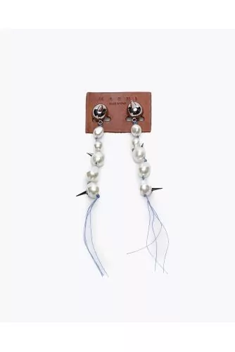 Clip earrings with beads and nails